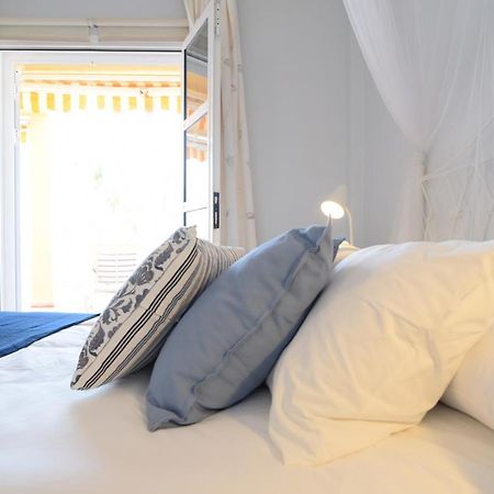 Colonial Suite 아데제 외부 사진