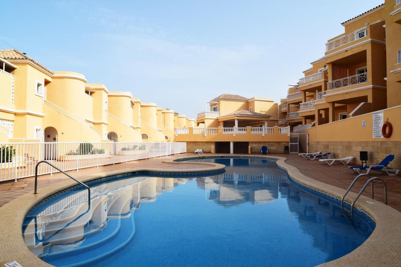 Colonial Suite 아데제 외부 사진