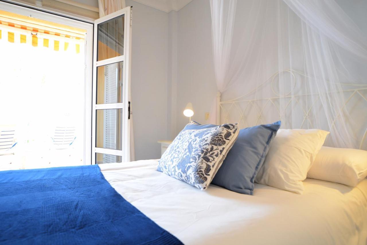Colonial Suite 아데제 외부 사진