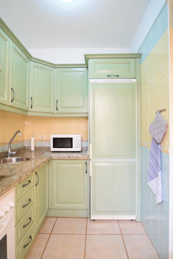 Colonial Suite 아데제 외부 사진